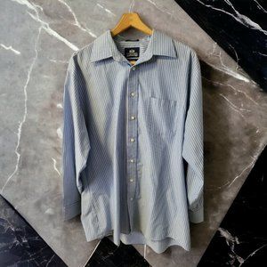 Men's long-sleeved button shirt